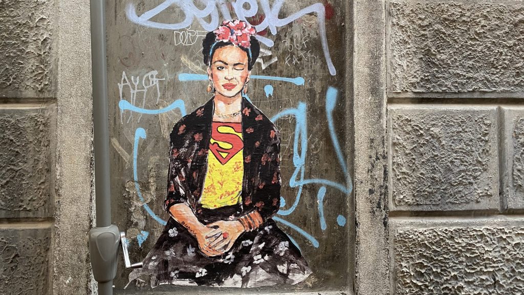 Identität Frida Kahlo Streetart